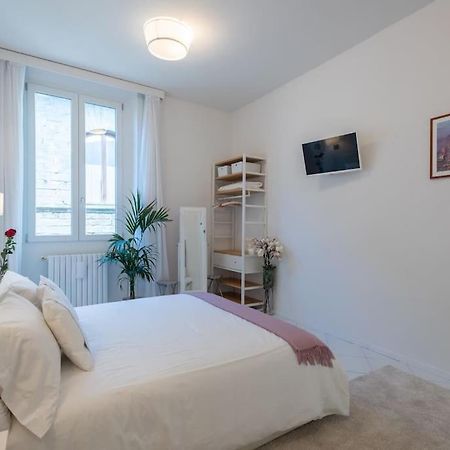 Belledonne Apartment-Hosted By Sweetstay Florence Ngoại thất bức ảnh