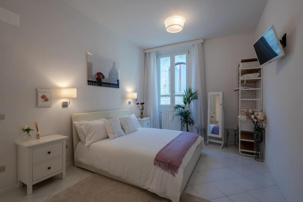Belledonne Apartment-Hosted By Sweetstay Florence Ngoại thất bức ảnh