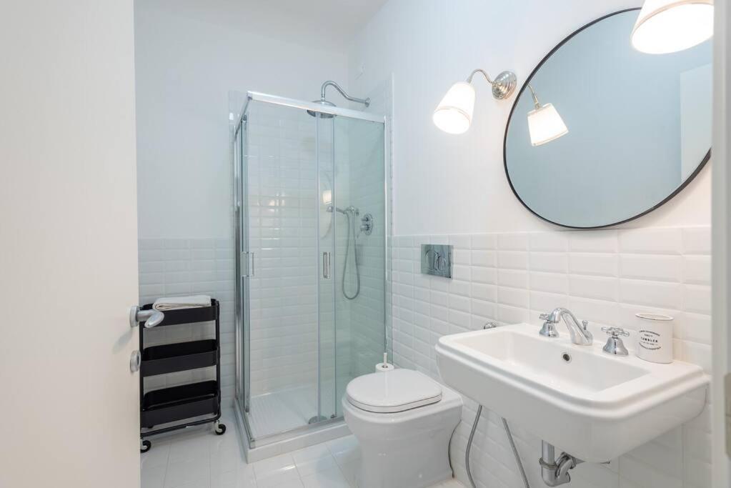 Belledonne Apartment-Hosted By Sweetstay Florence Ngoại thất bức ảnh